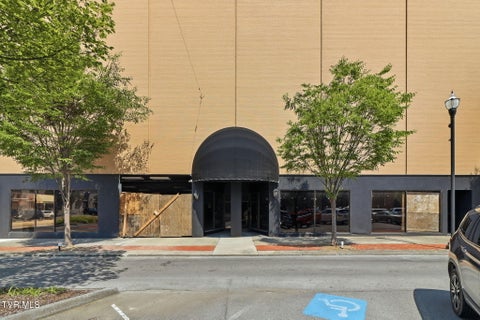Photo of 300 Broad Street, Kingsport, TN 37660 (MLS # 9997399)