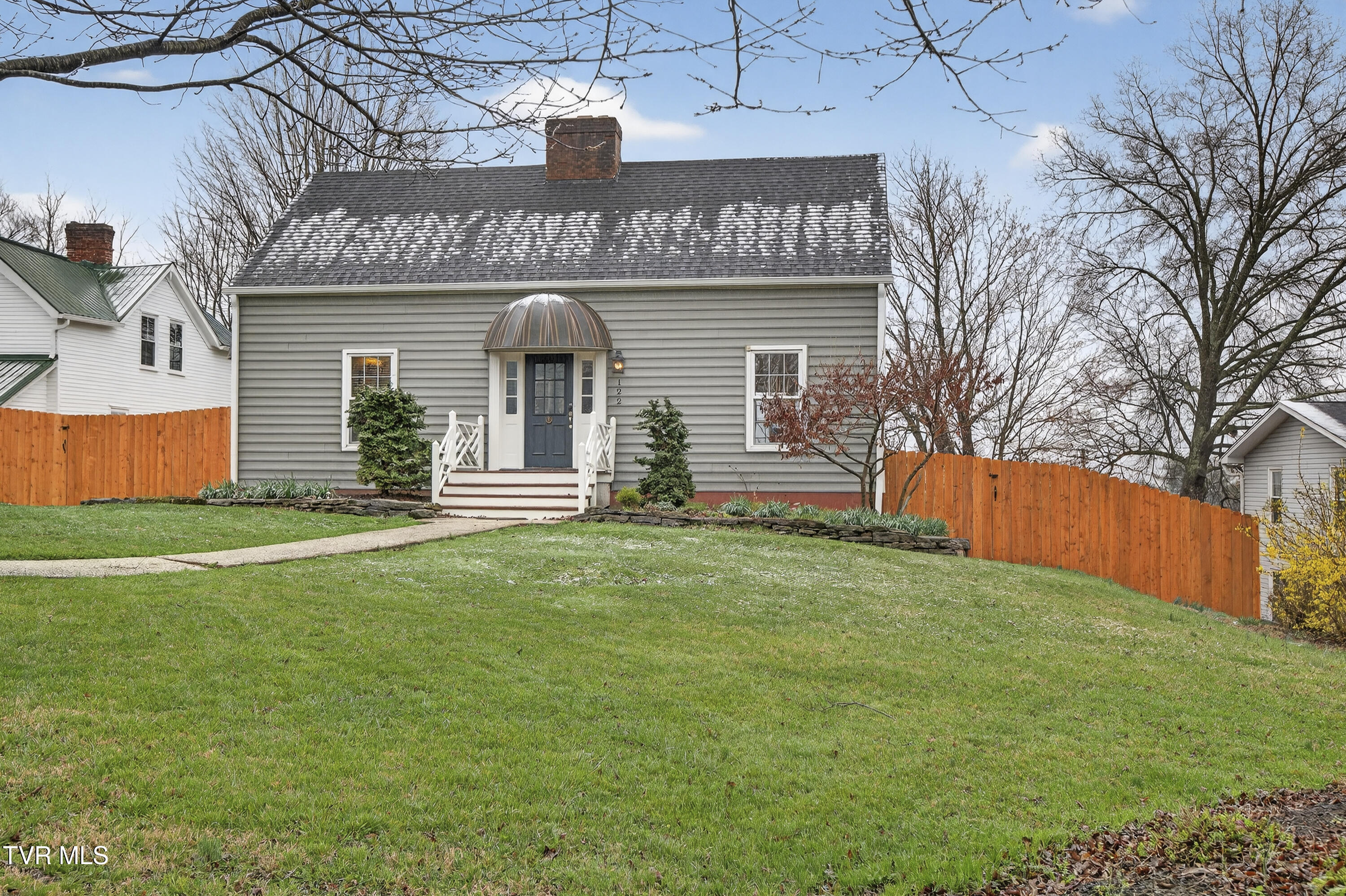 122 Stonewall Heights