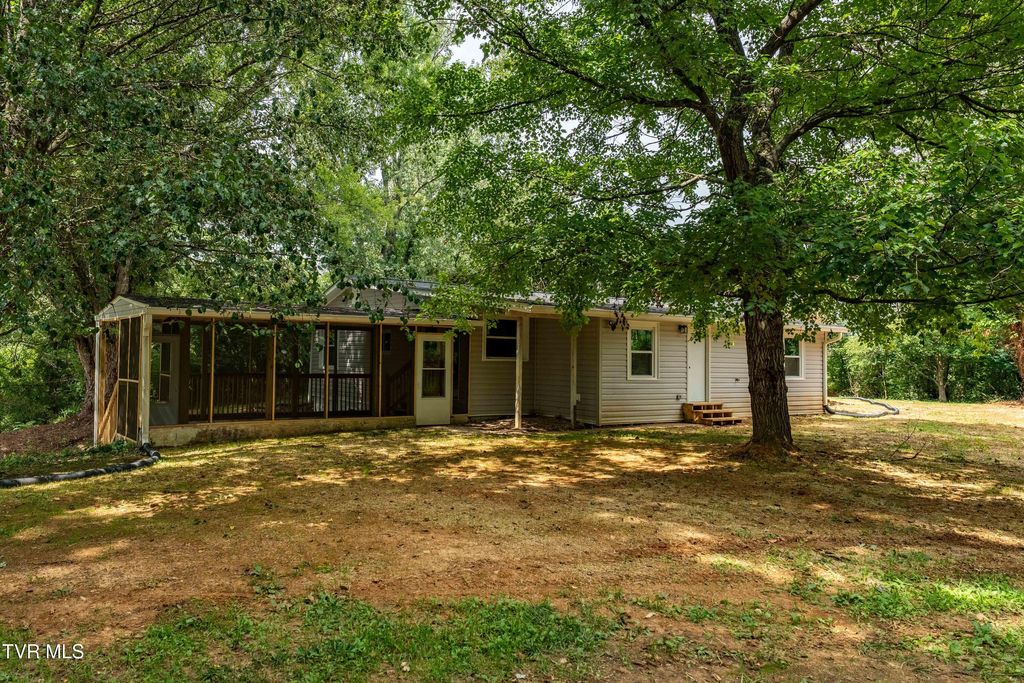 Photo of 6573 Kingsport Highway, Johnson City, TN 37615 (MLS # 9990014)