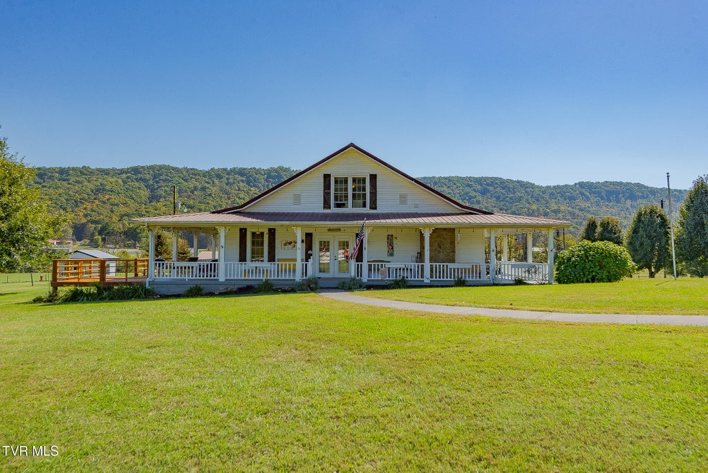 Photo of 138 Smith Chapel Road, Church Hill, TN 37642 (MLS # 10002093)