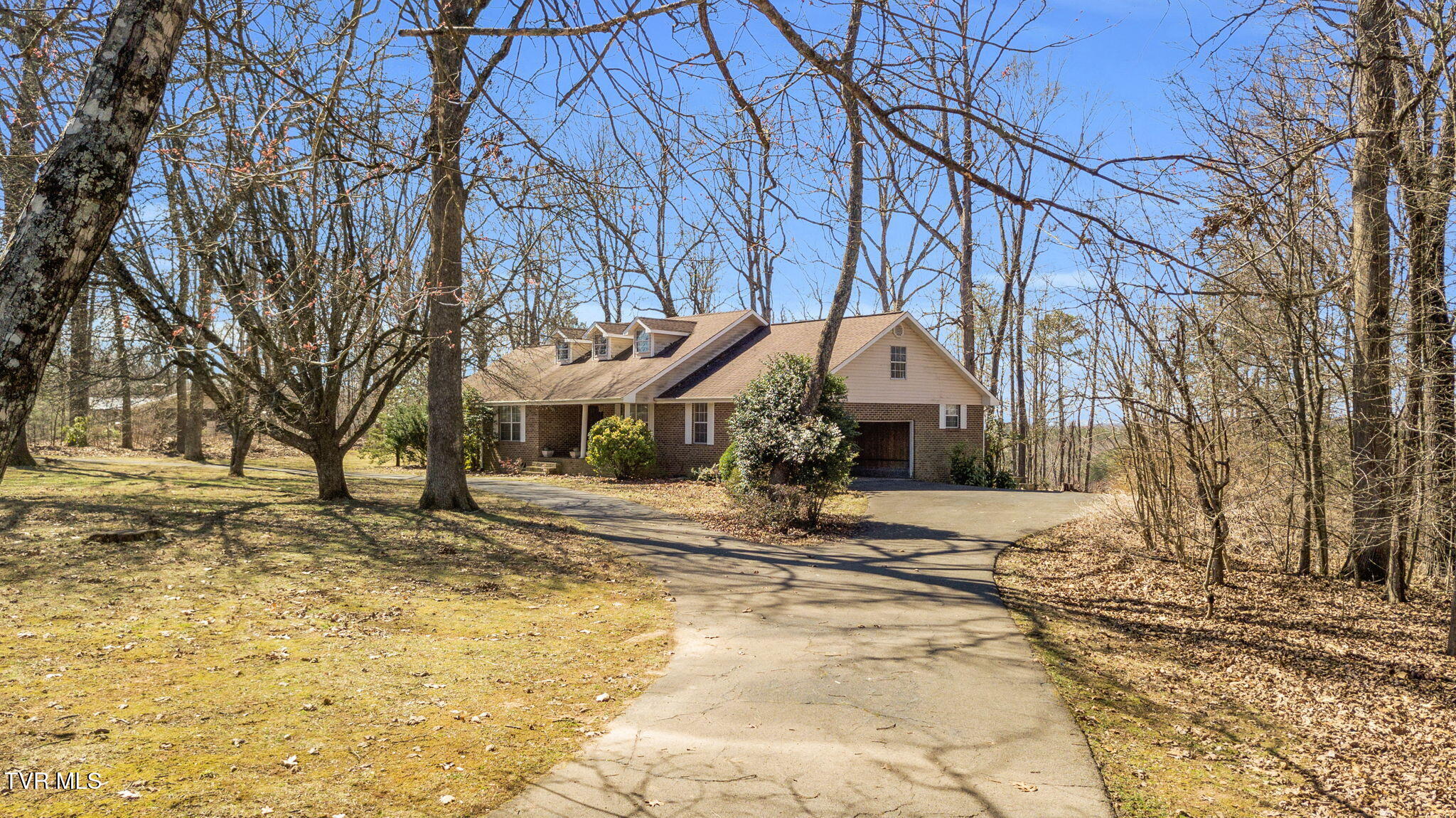 521 Hillcrest Circle, Decatur, Tennessee image 3