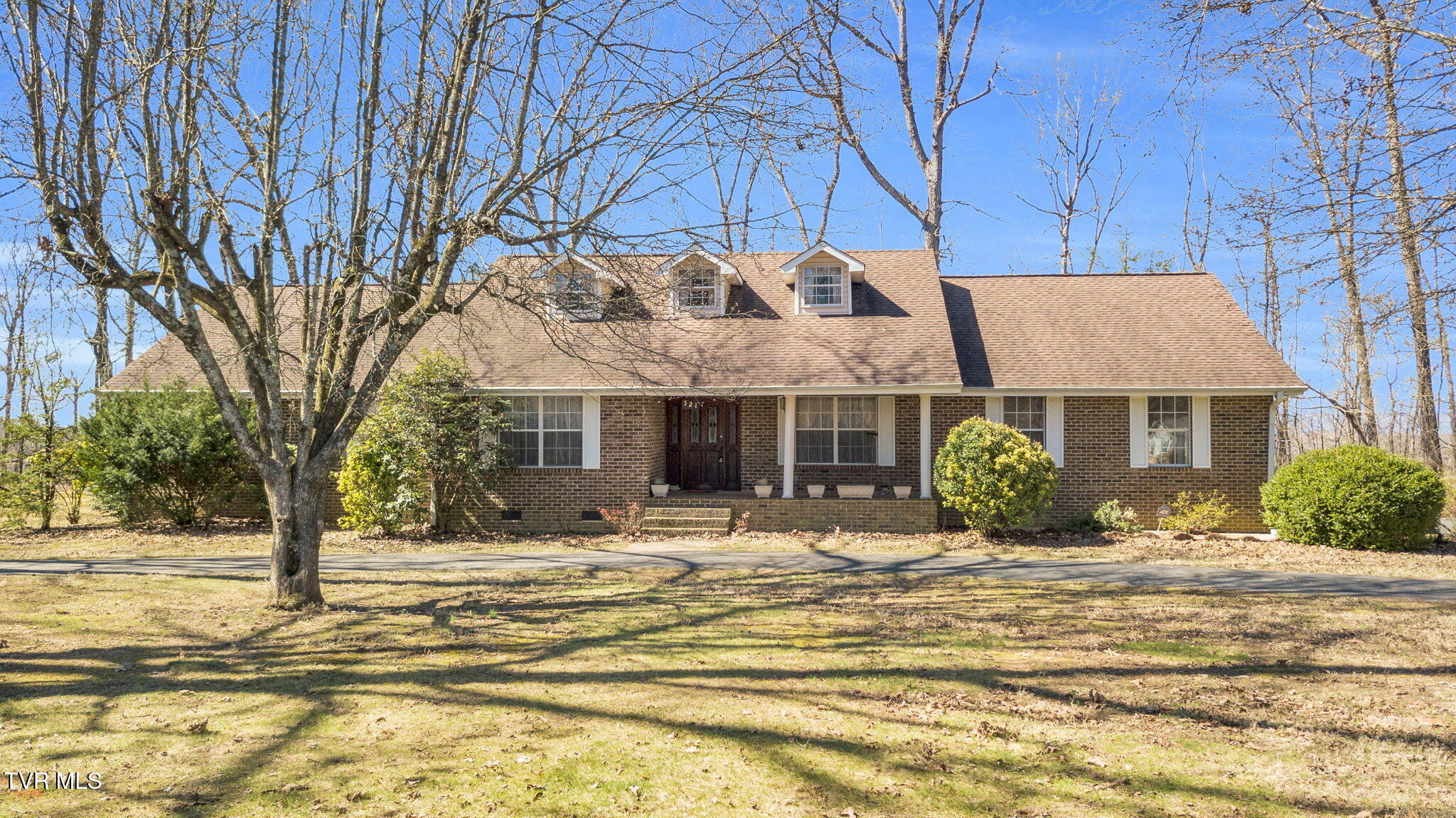 521 Hillcrest Circle, Decatur, Tennessee image 1