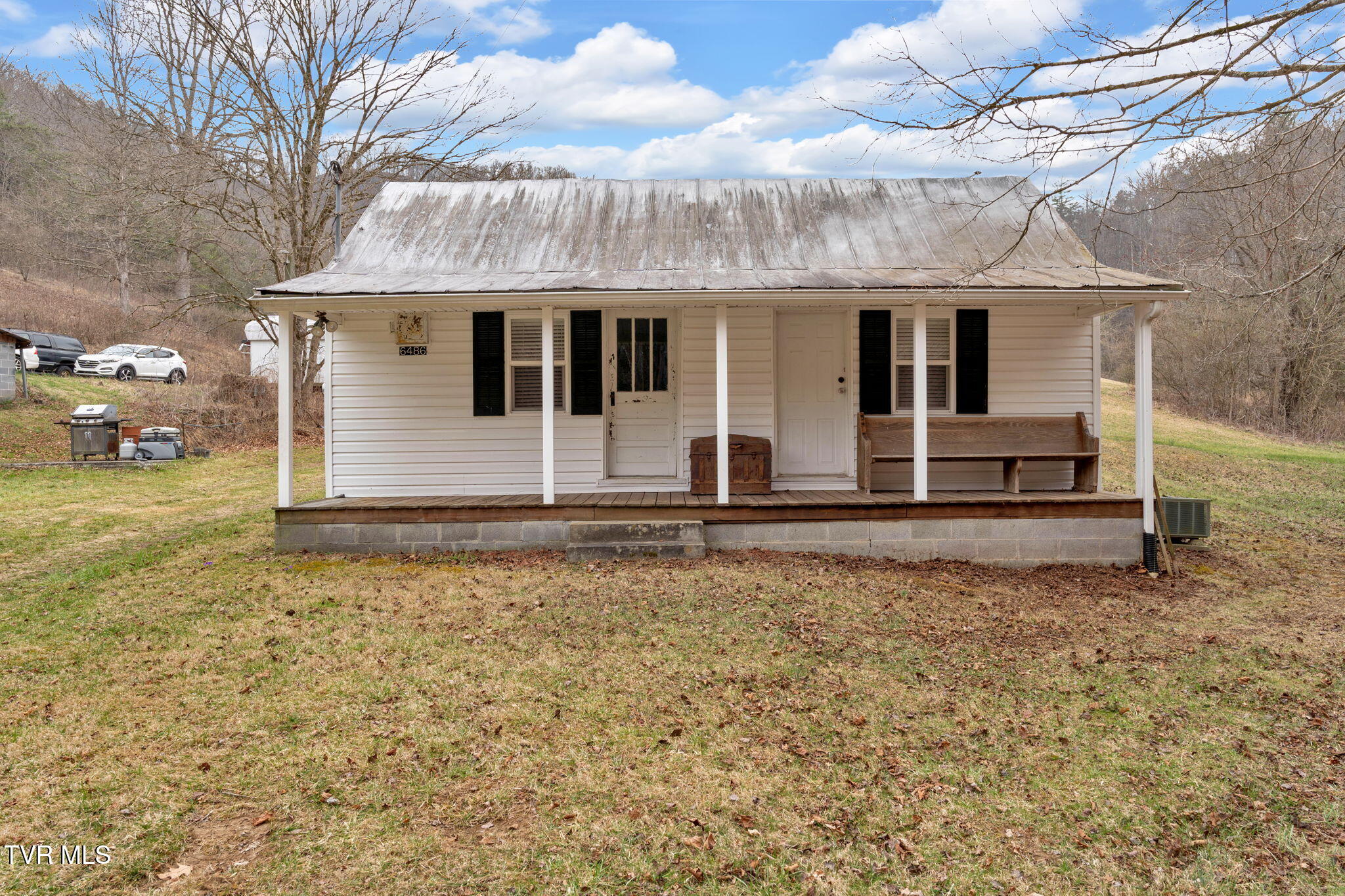6486 Walnut Grove Road, Mendota, Virginia image 1