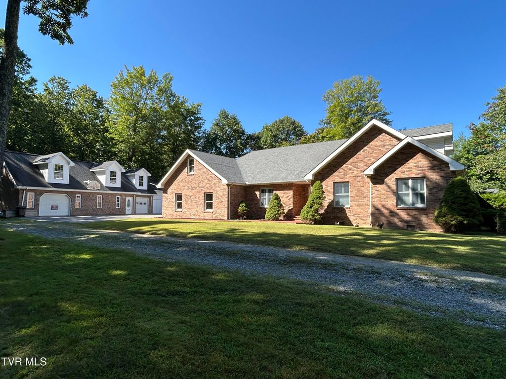 Photo of 9690 White Oak Road, Wise, VA 24293 (MLS # 9985229)