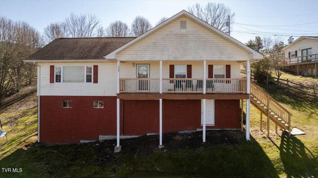 Photo of 117 Middle Avenue, Cleveland, VA 24225 (MLS # 9990723)