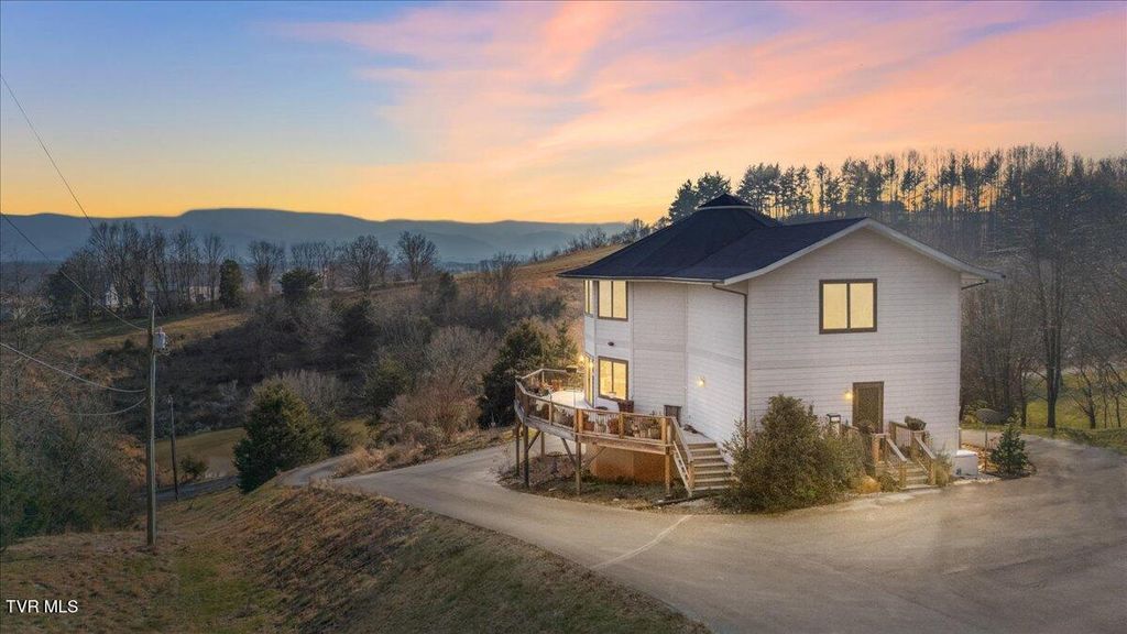 Photo of 673 Charles Johnson Road, Chuckey, TN 37641 (MLS # 9996898)