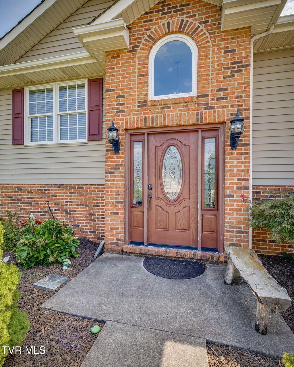 Photo of 2324 Louita Avenue, Kingsport, TN 37660 (MLS # 9990934)