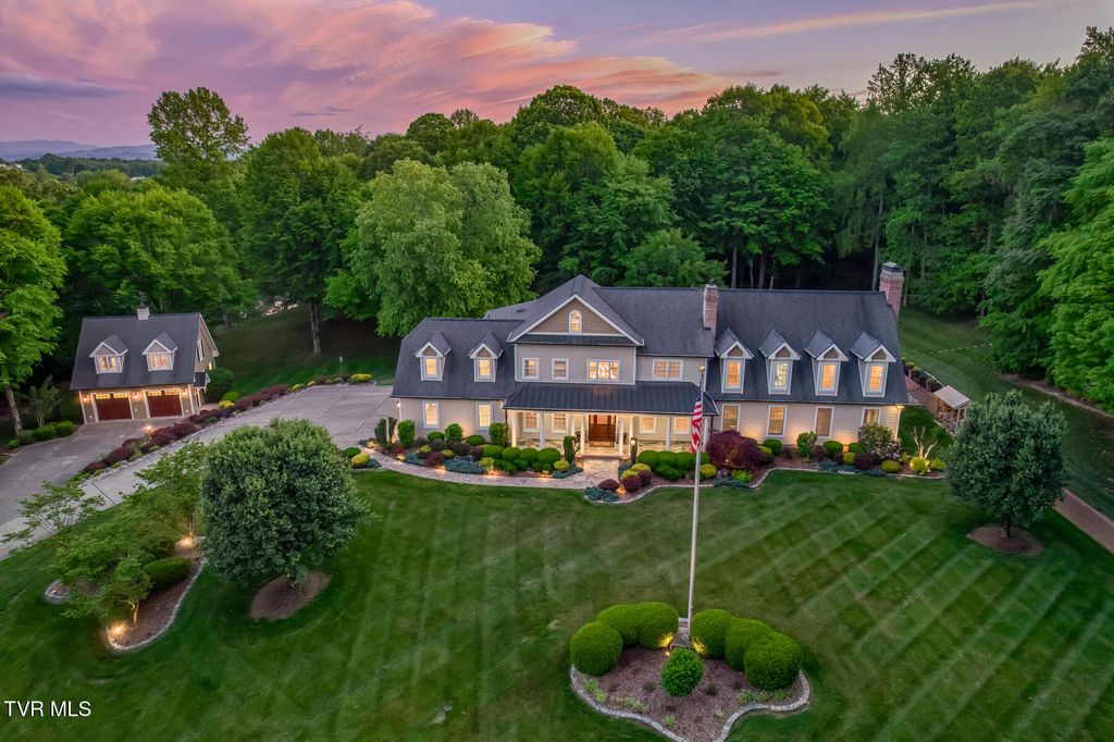 Photo of 156 Vines Drive, Jonesborough, TN 37659 (MLS # 9995223)
