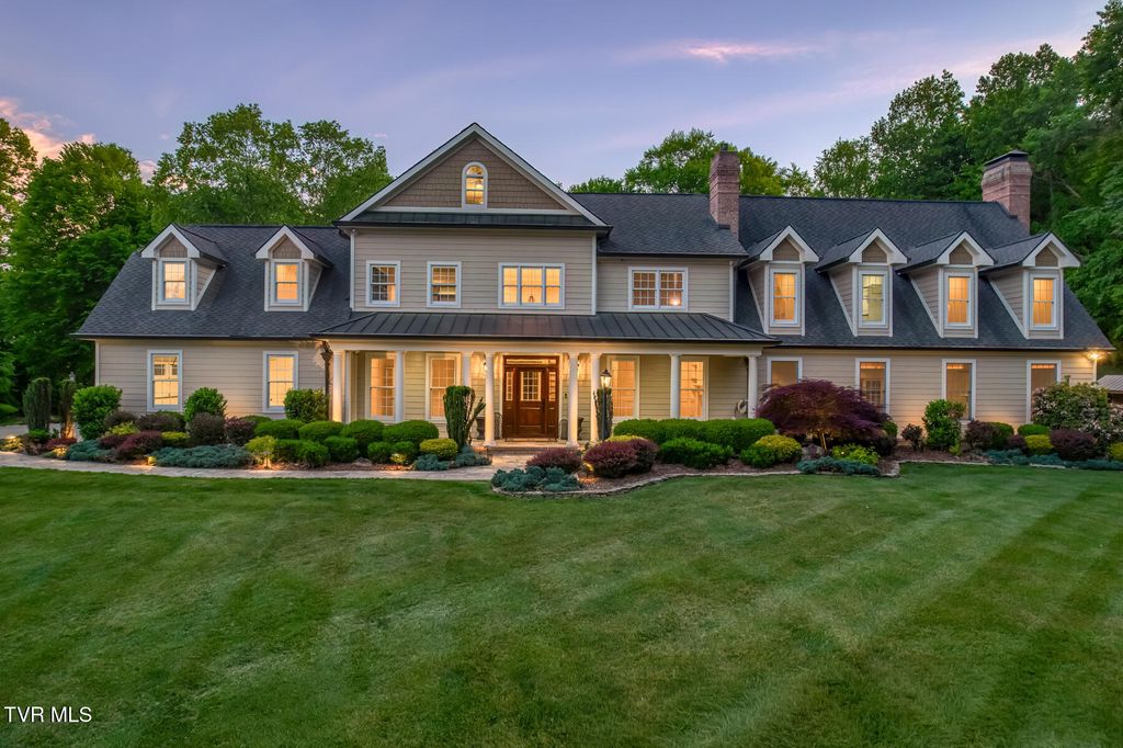 Photo of 156 Vines Drive, Jonesborough, TN 37659 (MLS # 9995223)