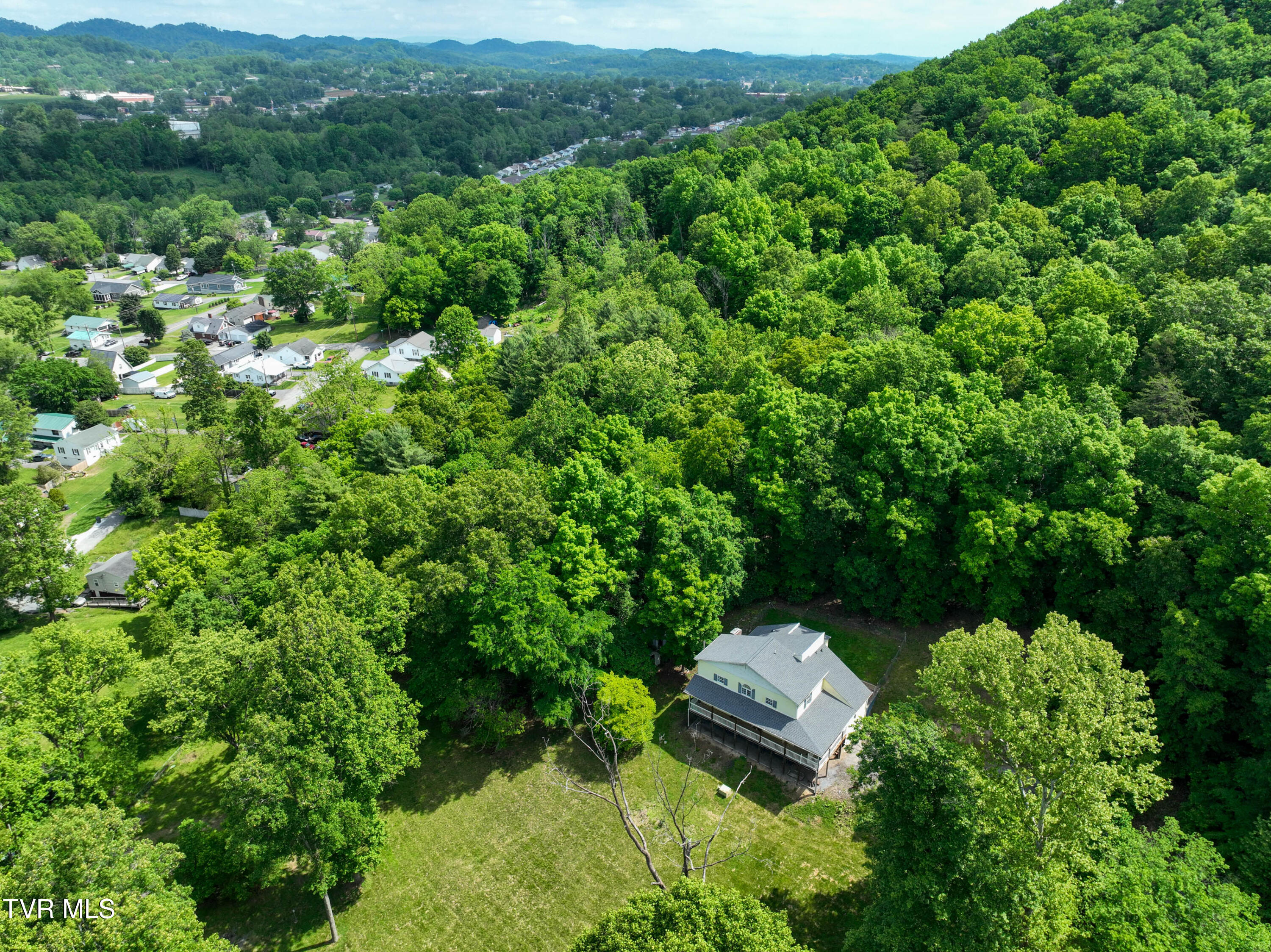 2830 Anderson Street Extension, Bristol, Tennessee image 12