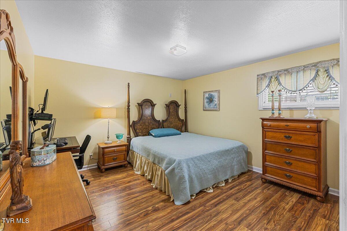 513 Woodmere Drive, Kingsport, Tennessee image 49