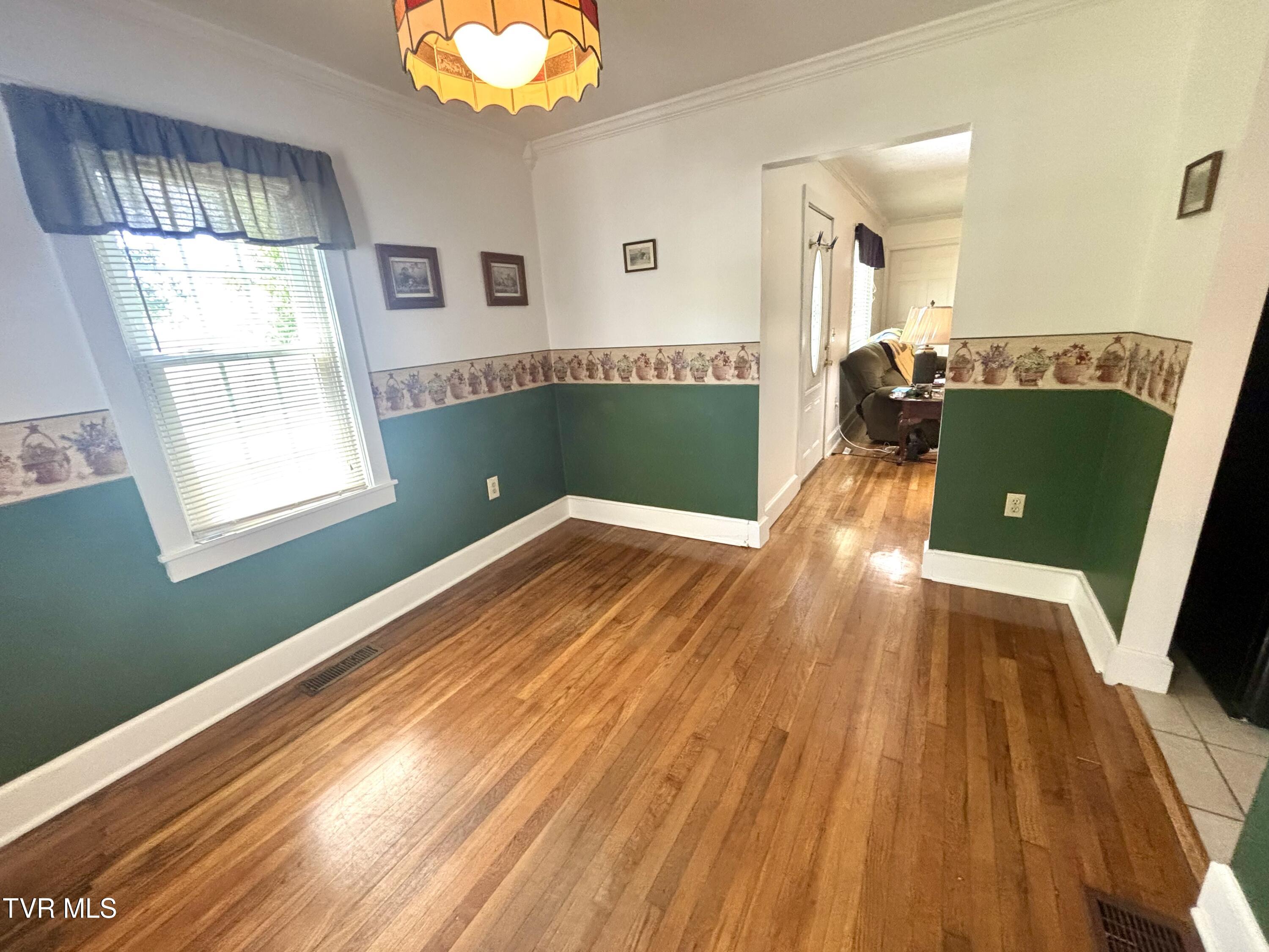 357 Martin Street, Jonesville, Virginia image 38