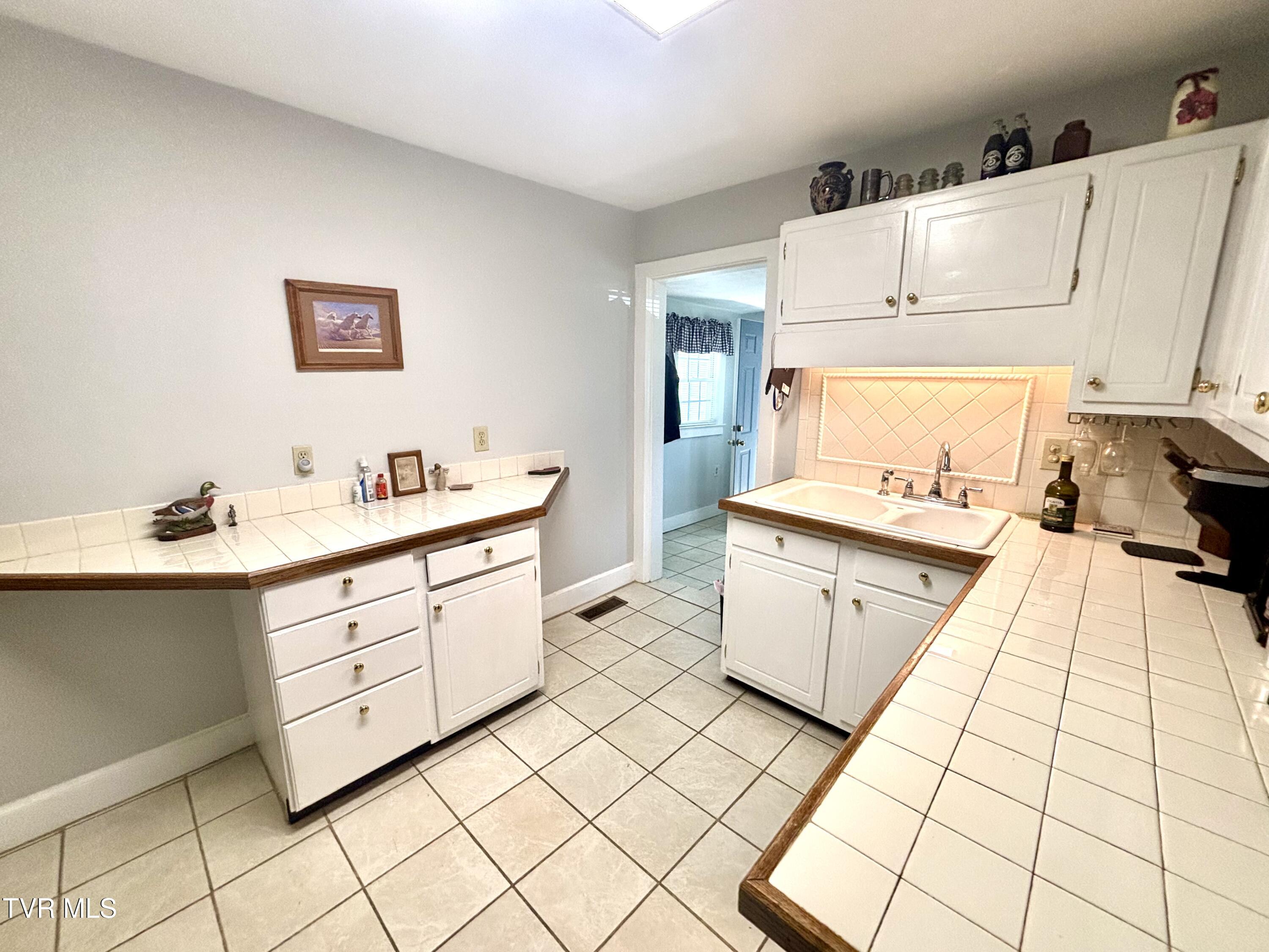 357 Martin Street, Jonesville, Virginia image 33