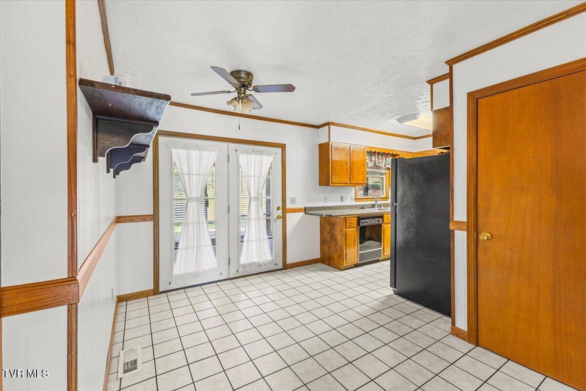 181 Milburn Drive, Bristol, Virginia image 11