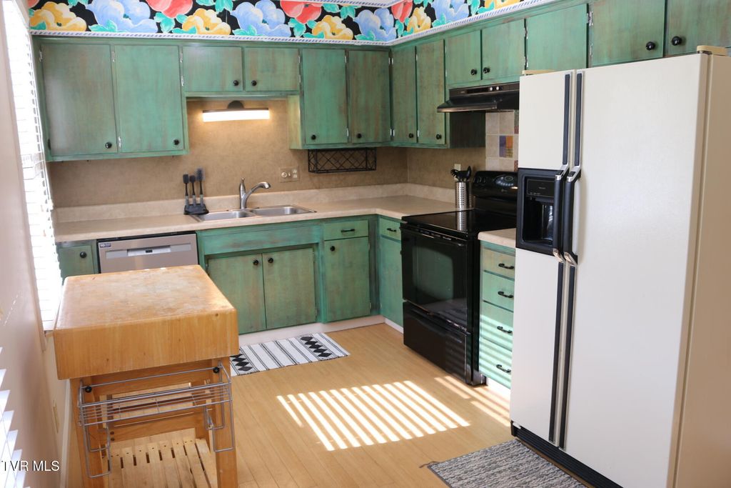 Photo of 2121 Hickory Springs Road #2121, Johnson City, TN 37604 (MLS # 9993598)