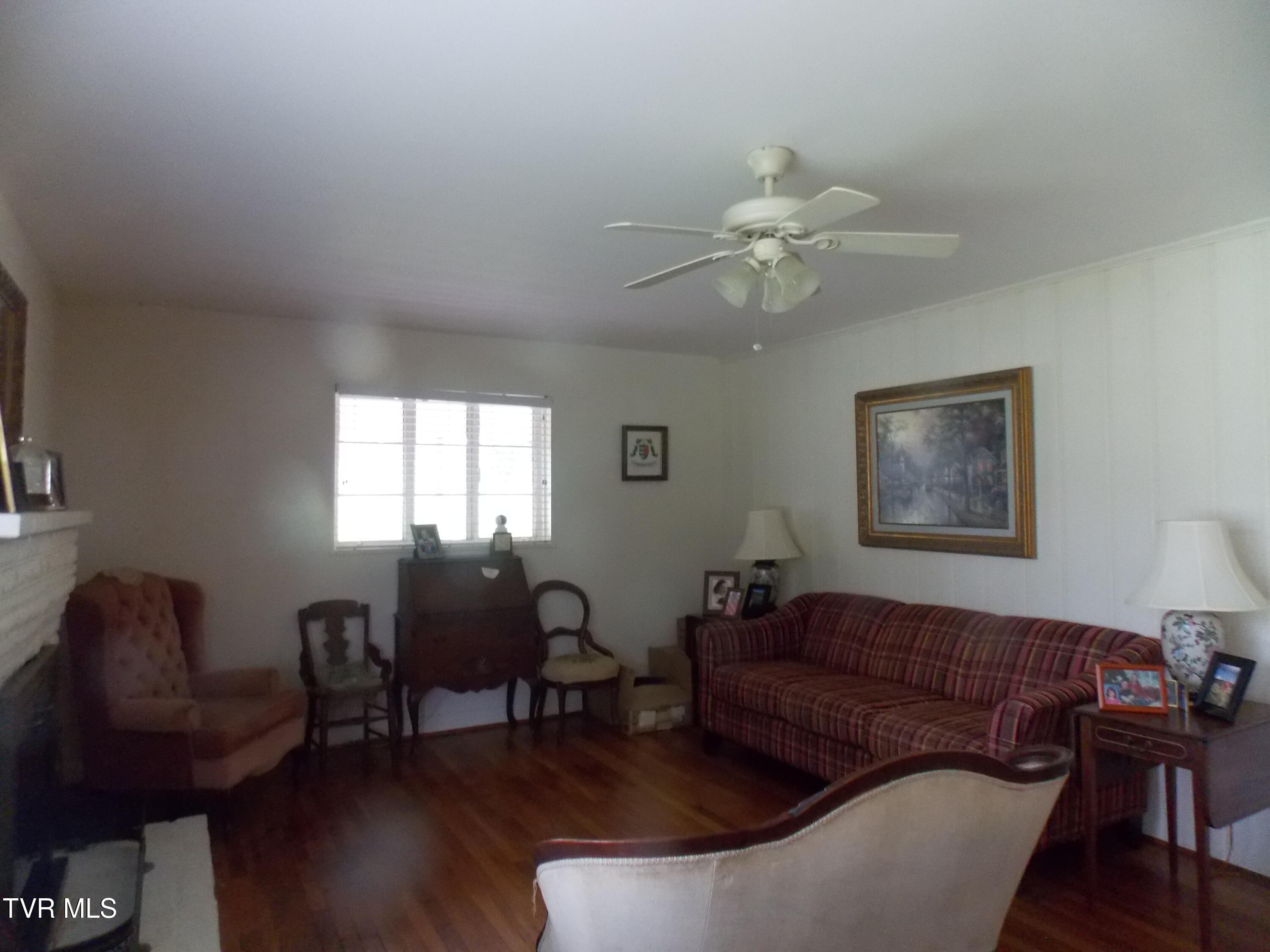 167 Cherry Lane, Bristol, Virginia image 5