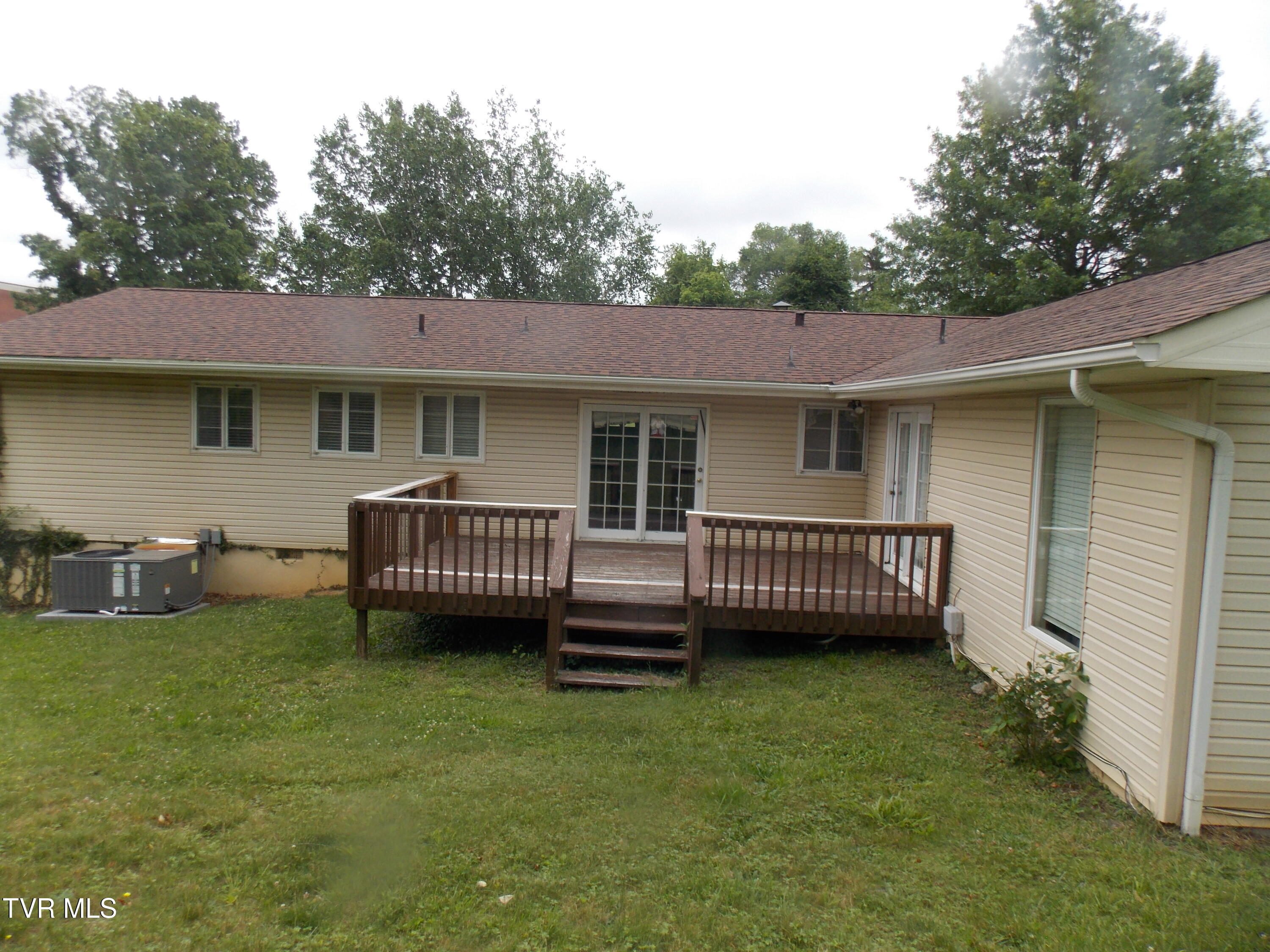 167 Cherry Lane, Bristol, Virginia image 3