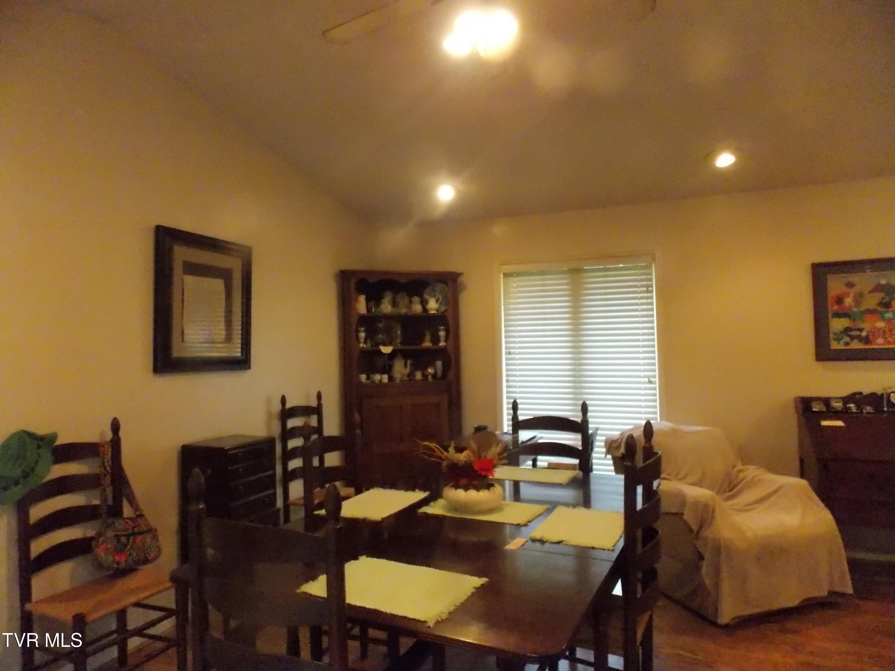 167 Cherry Lane, Bristol, Virginia image 12