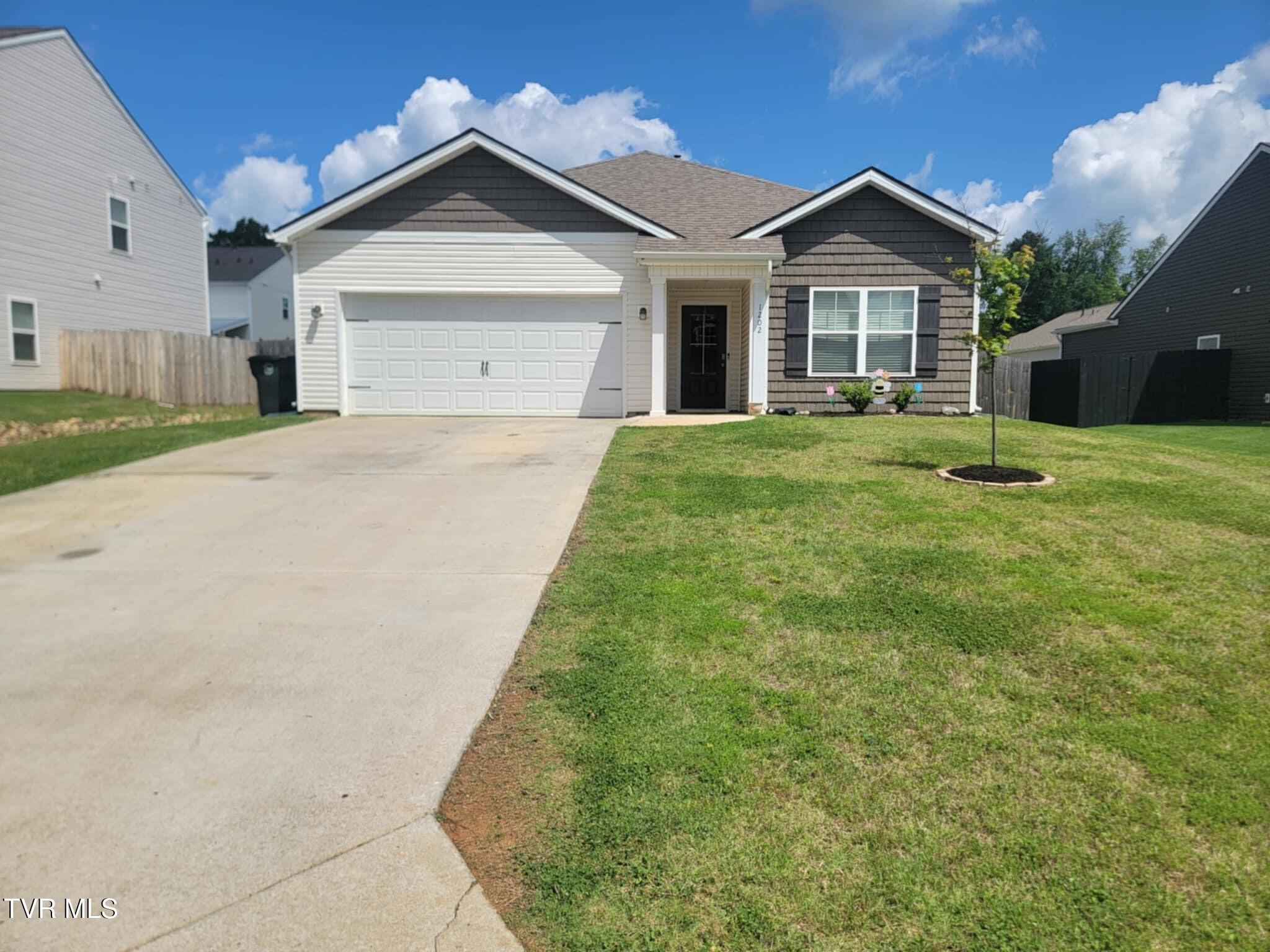 1202 Raccoon Lane, Piney Flats, Tennessee image 1