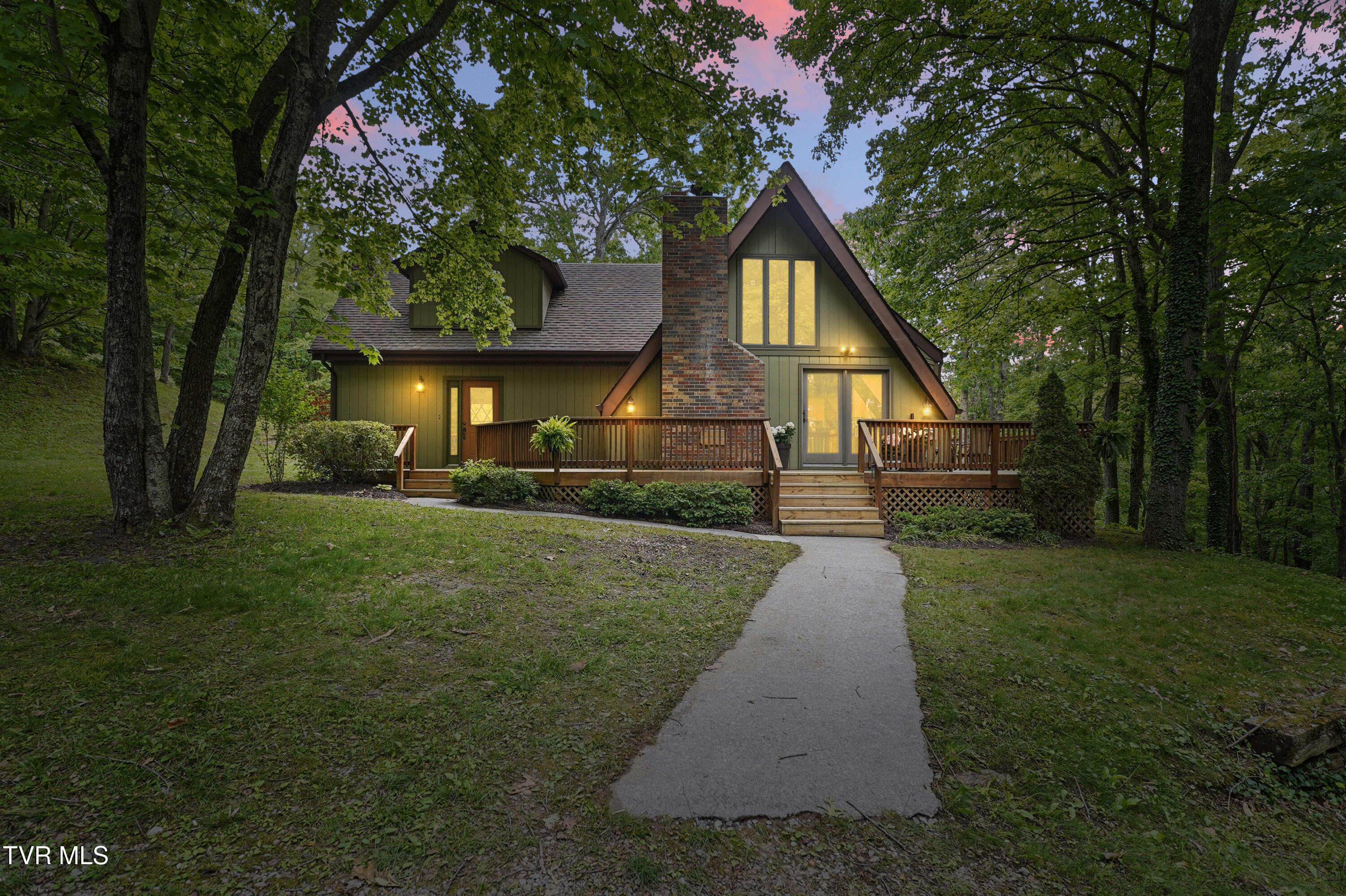 8466 Courtland Road, Wise, Virginia image 1