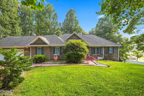 Homes For Sale - 332 Cawood Court<br/> Big Stone Gap, VA 24219