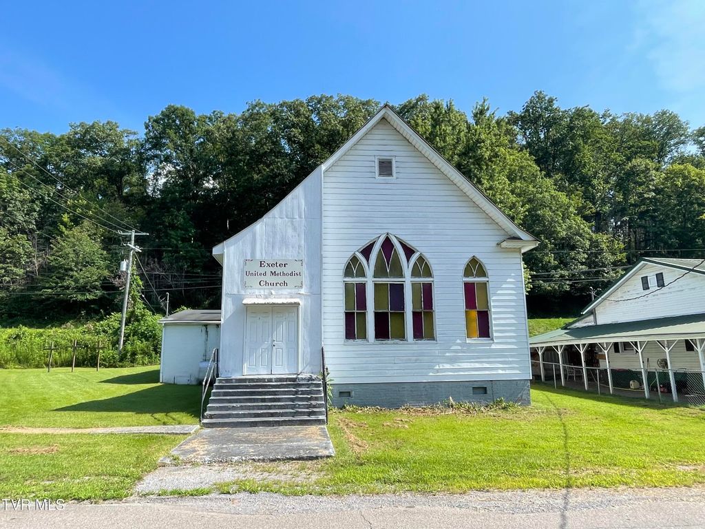 Photo of 817 Oakdale Street, Appalachia, VA 24216 (MLS # 9989146)