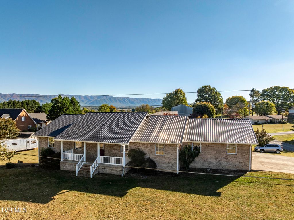 Photo of 25 Briar Patch Lane, Greeneville, TN 37745 (MLS # 9993520)