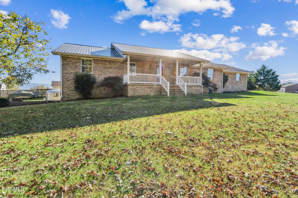 Photo of 25 Briar Patch Lane, Greeneville, TN 37745 (MLS # 9993520)