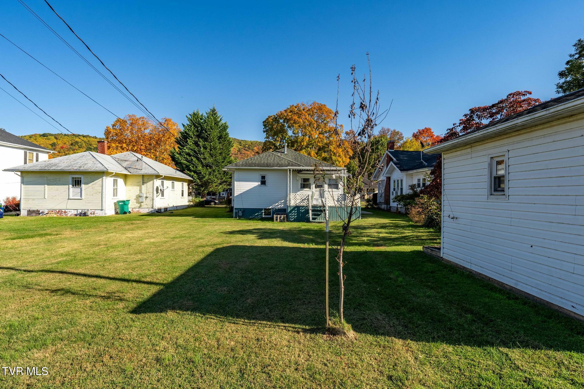 215 Clinchfield Avenue, Erwin, Tennessee image 17