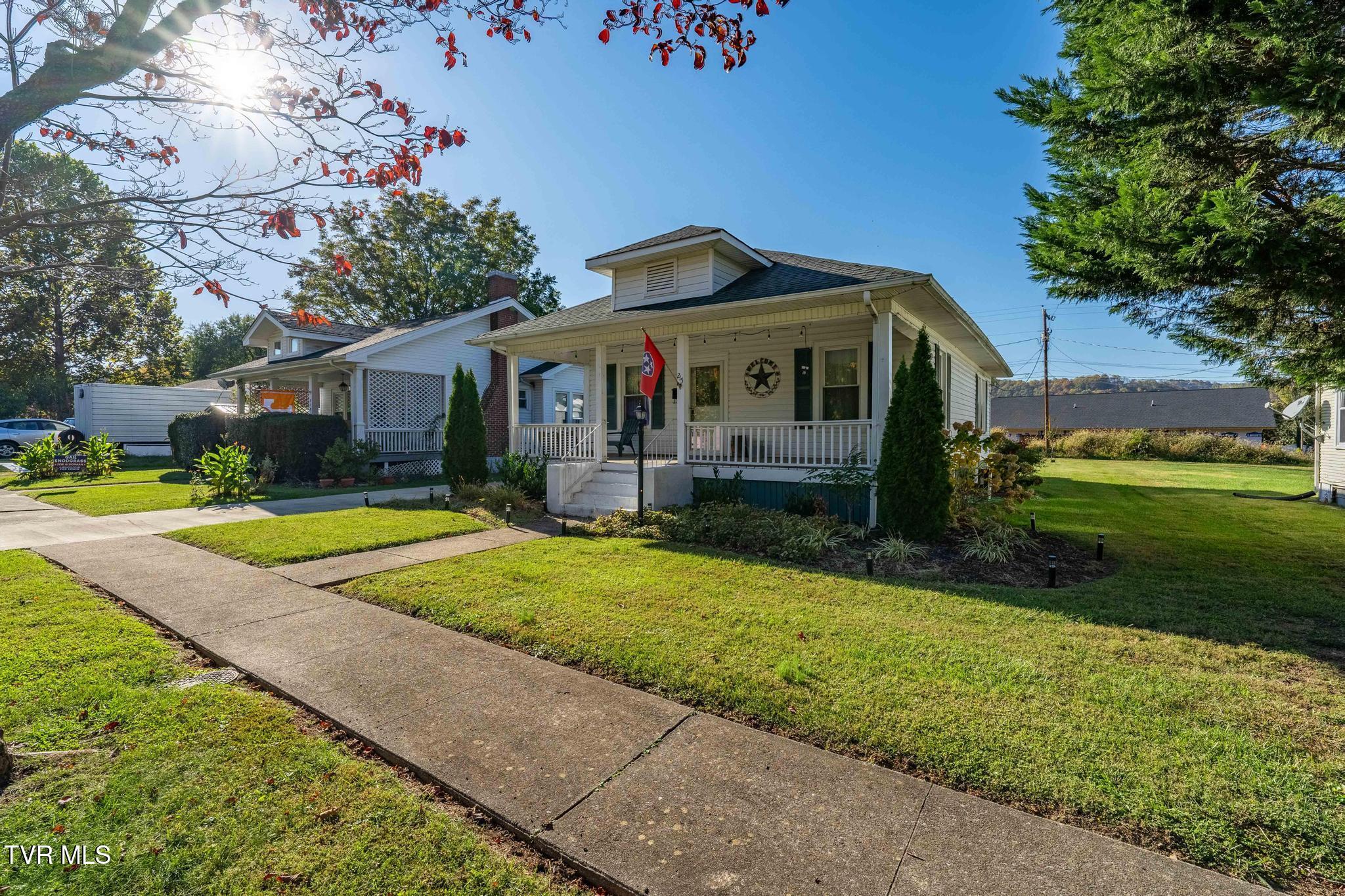 215 Clinchfield Avenue, Erwin, Tennessee image 5