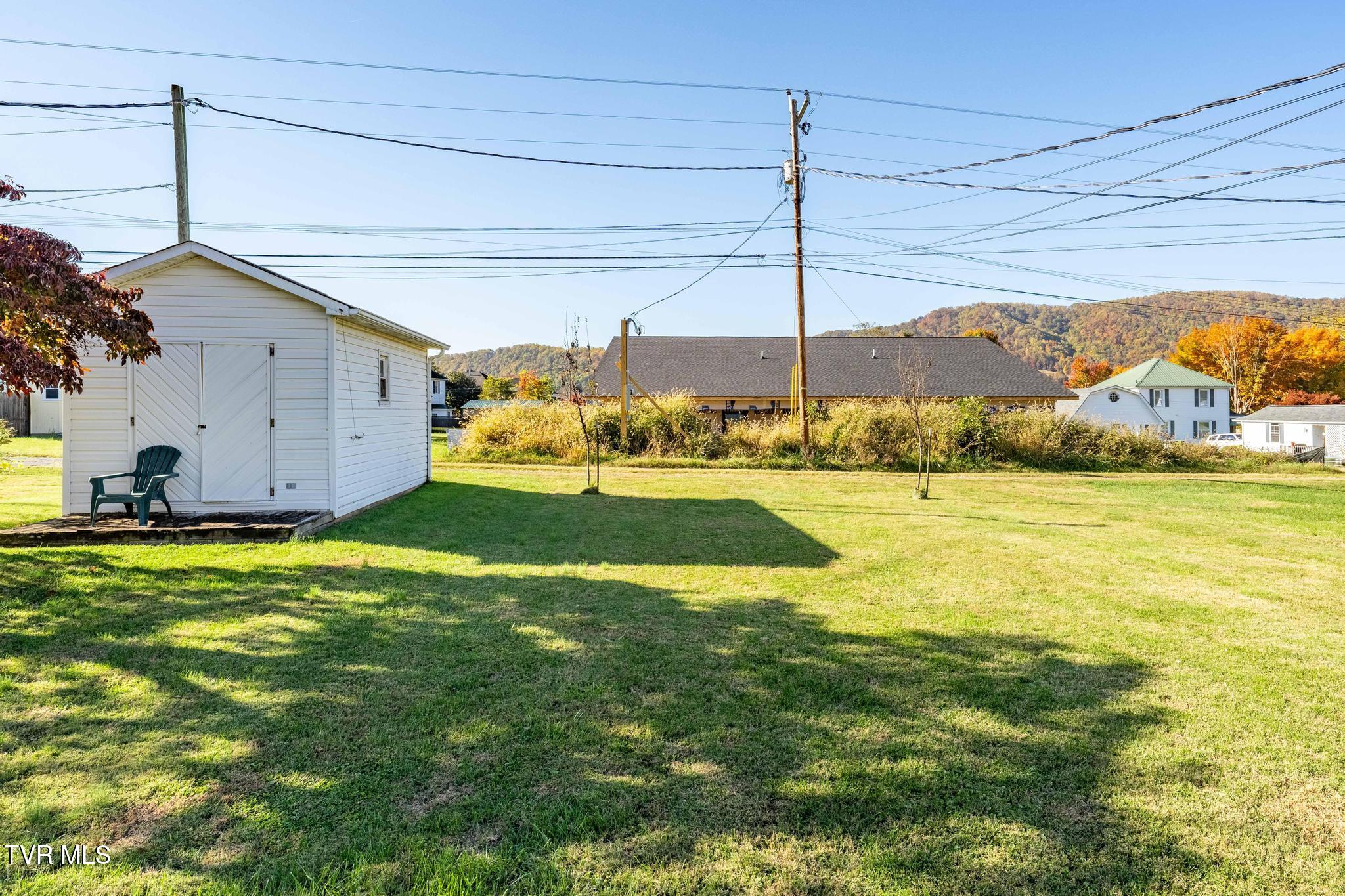 215 Clinchfield Avenue, Erwin, Tennessee image 14