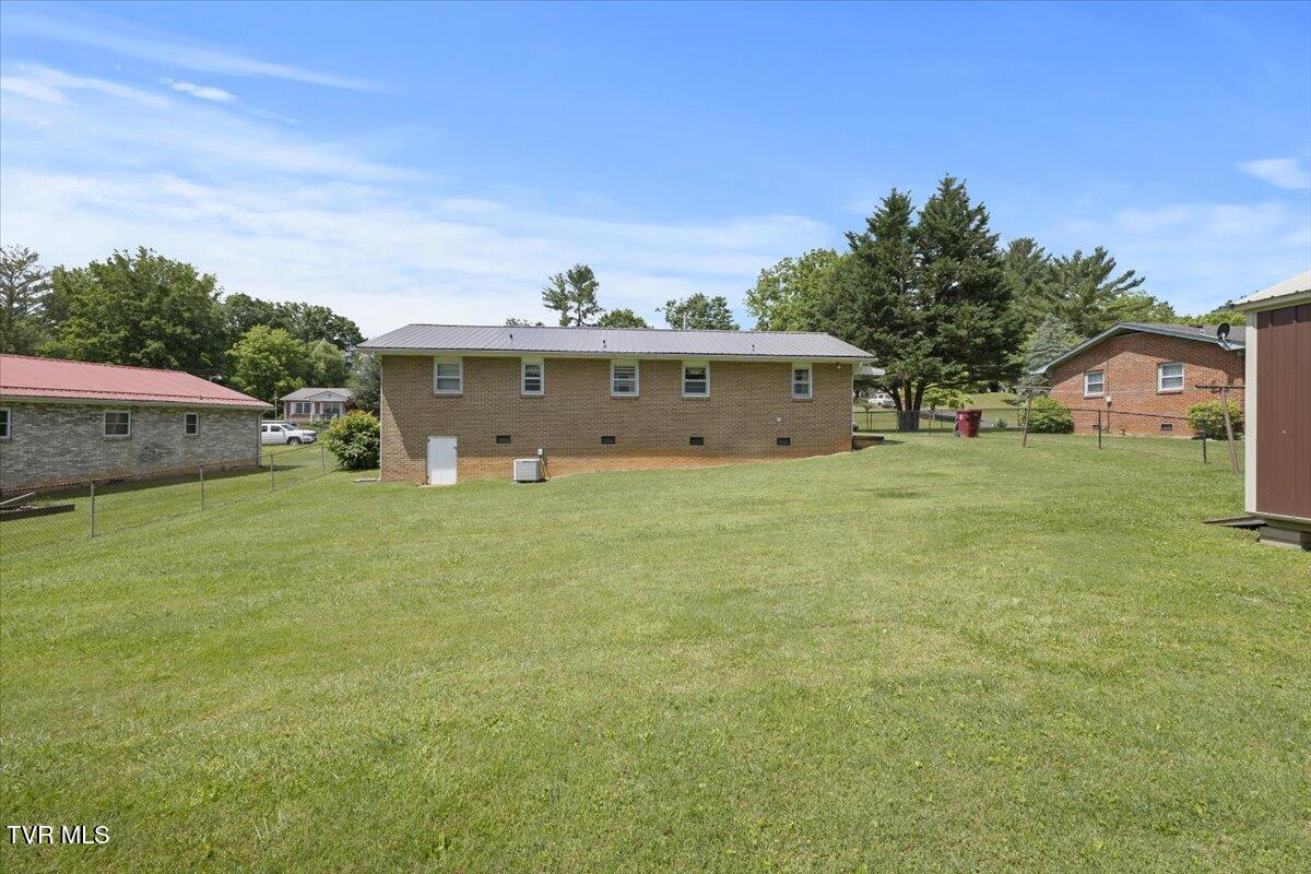 313 Peach Blossom Court, Johnson City, Tennessee image 8