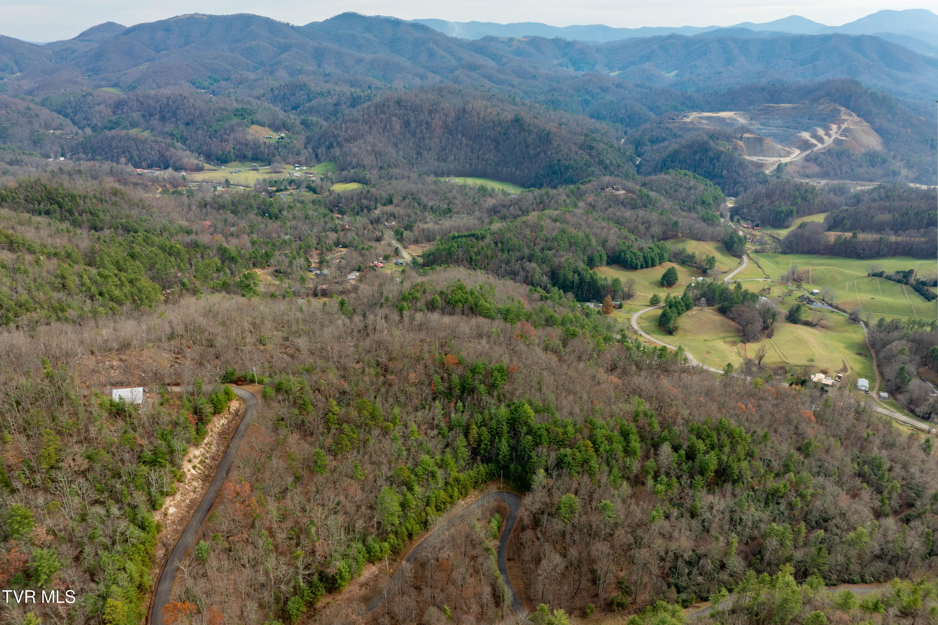Tbd Callalantee Drive, Mountain City, Tennessee image 6