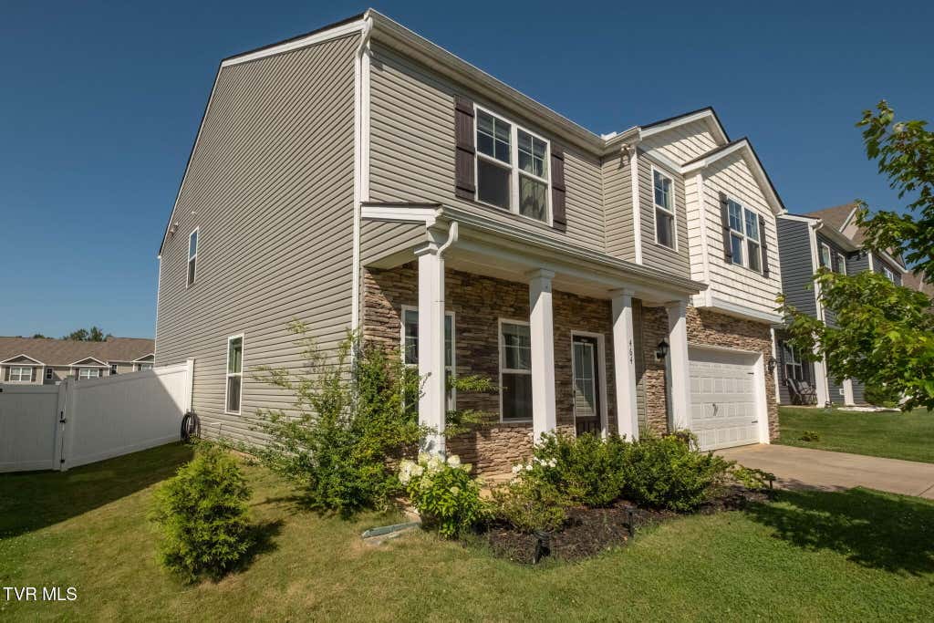 Photo of 464 Brinkleys Way, Johnson City, TN 37615 (MLS # 9997737)