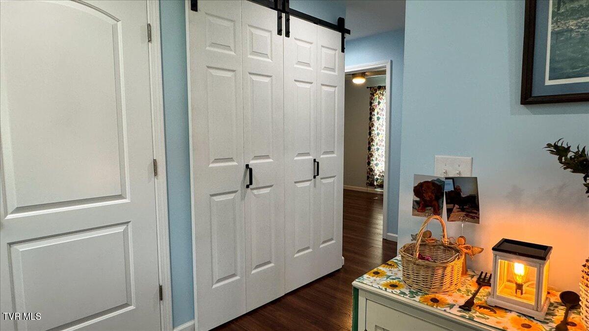 312 Kaywood Avenue, Mount Carmel, Tennessee image 22