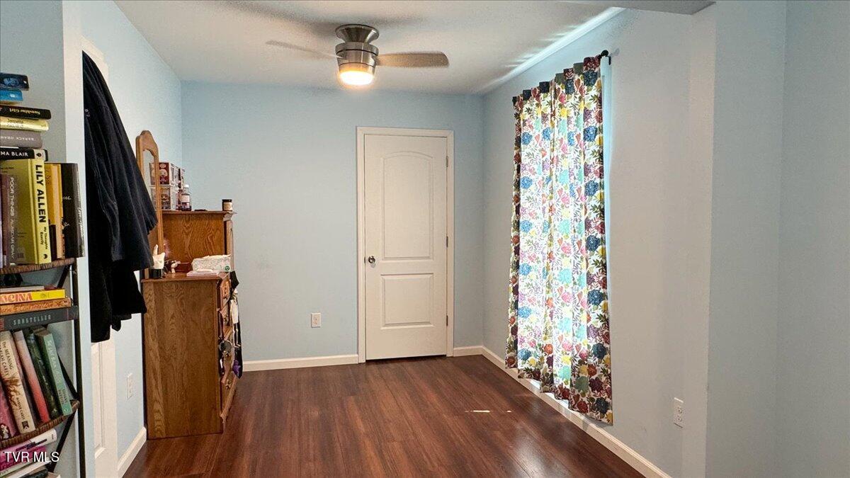 312 Kaywood Avenue, Mount Carmel, Tennessee image 33