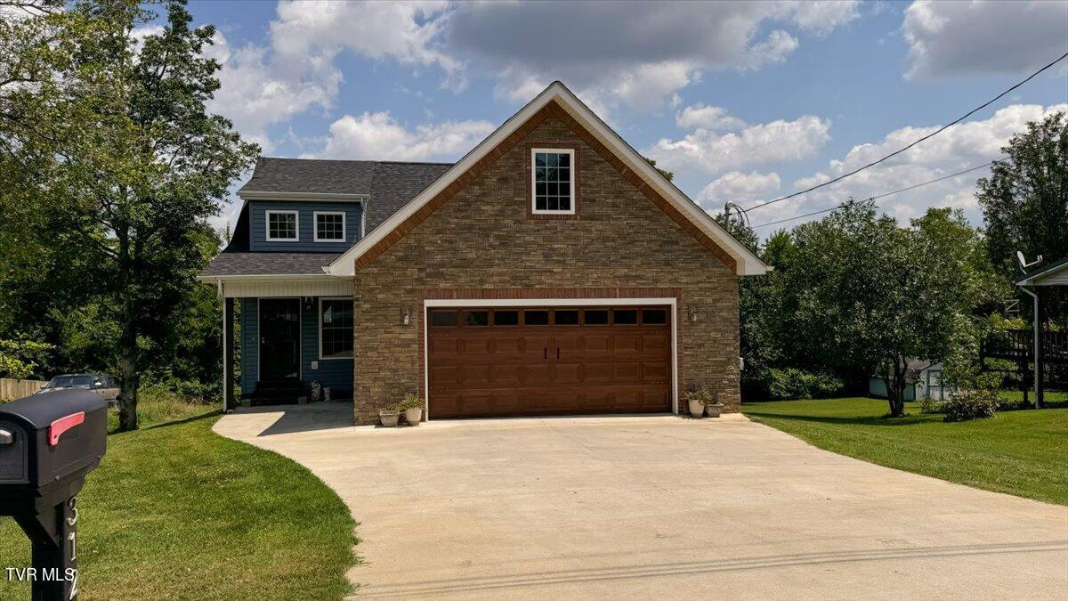 312 Kaywood Avenue, Mount Carmel, Tennessee image 4