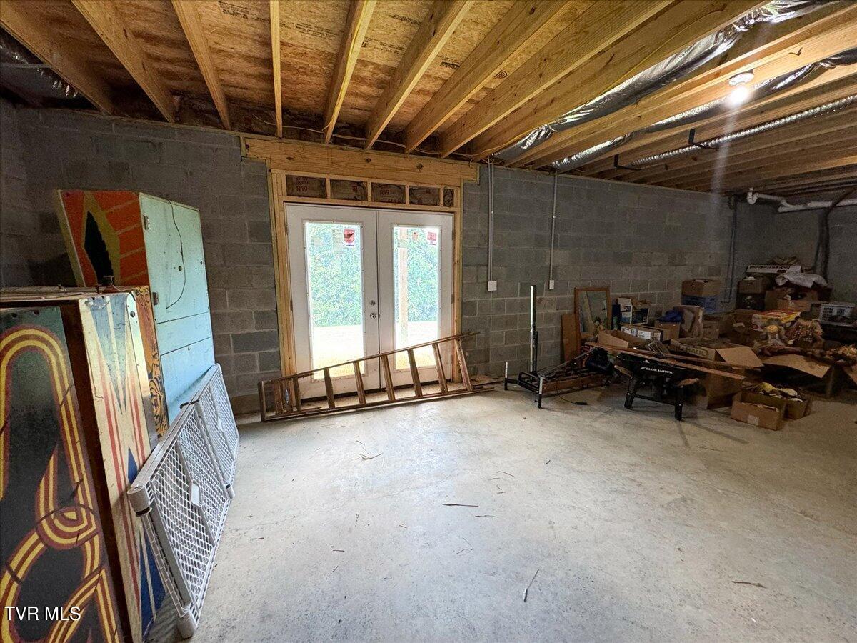 312 Kaywood Avenue, Mount Carmel, Tennessee image 49