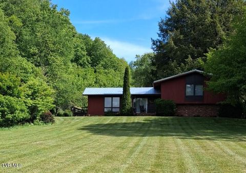 Homes For Sale - 451 Heaton Creek Road<br/> Roan Mountain, TN 37687
