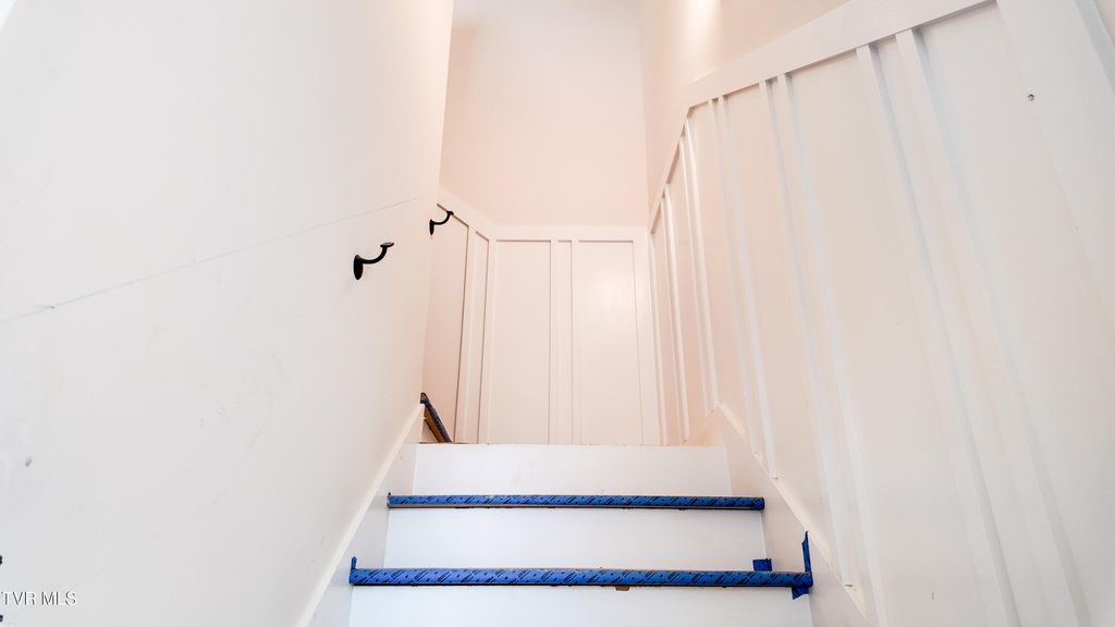 Photo of 304 Monroe Drive, Bristol, TN 37620 (MLS # 9989844)