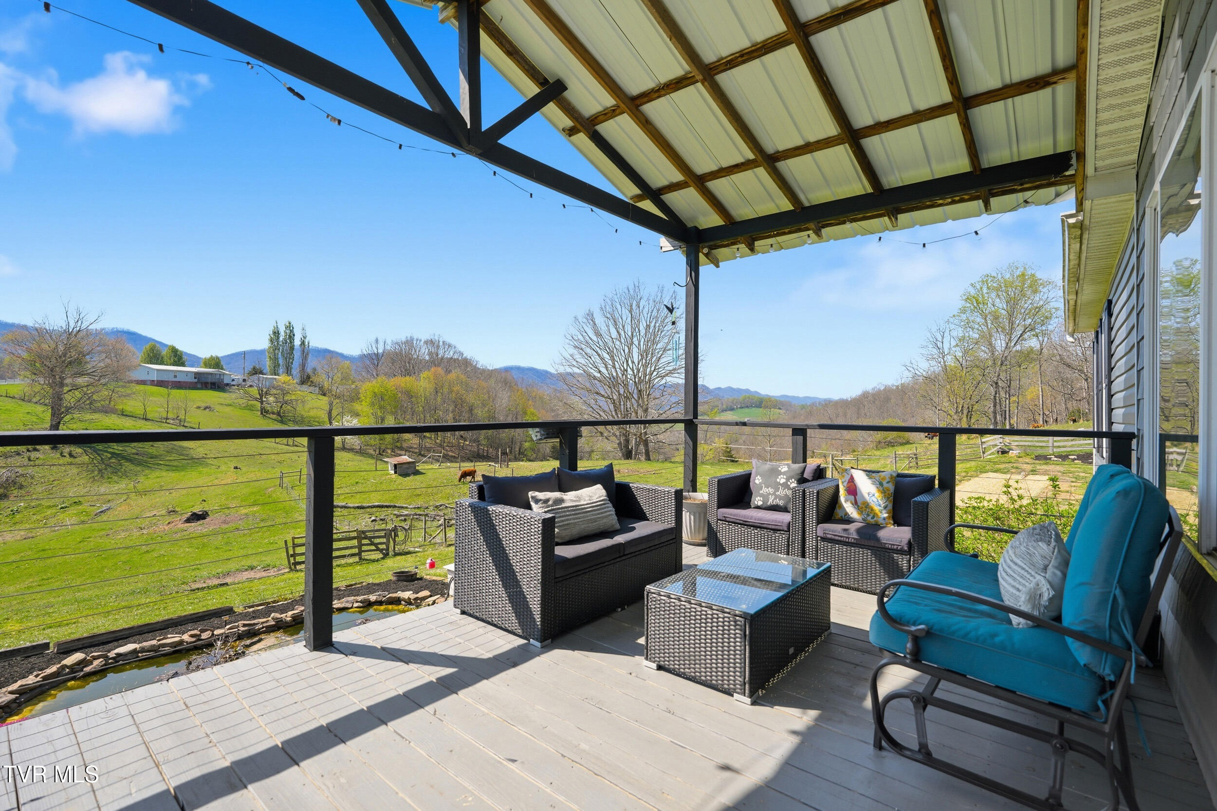 38 Spring Ridge Court