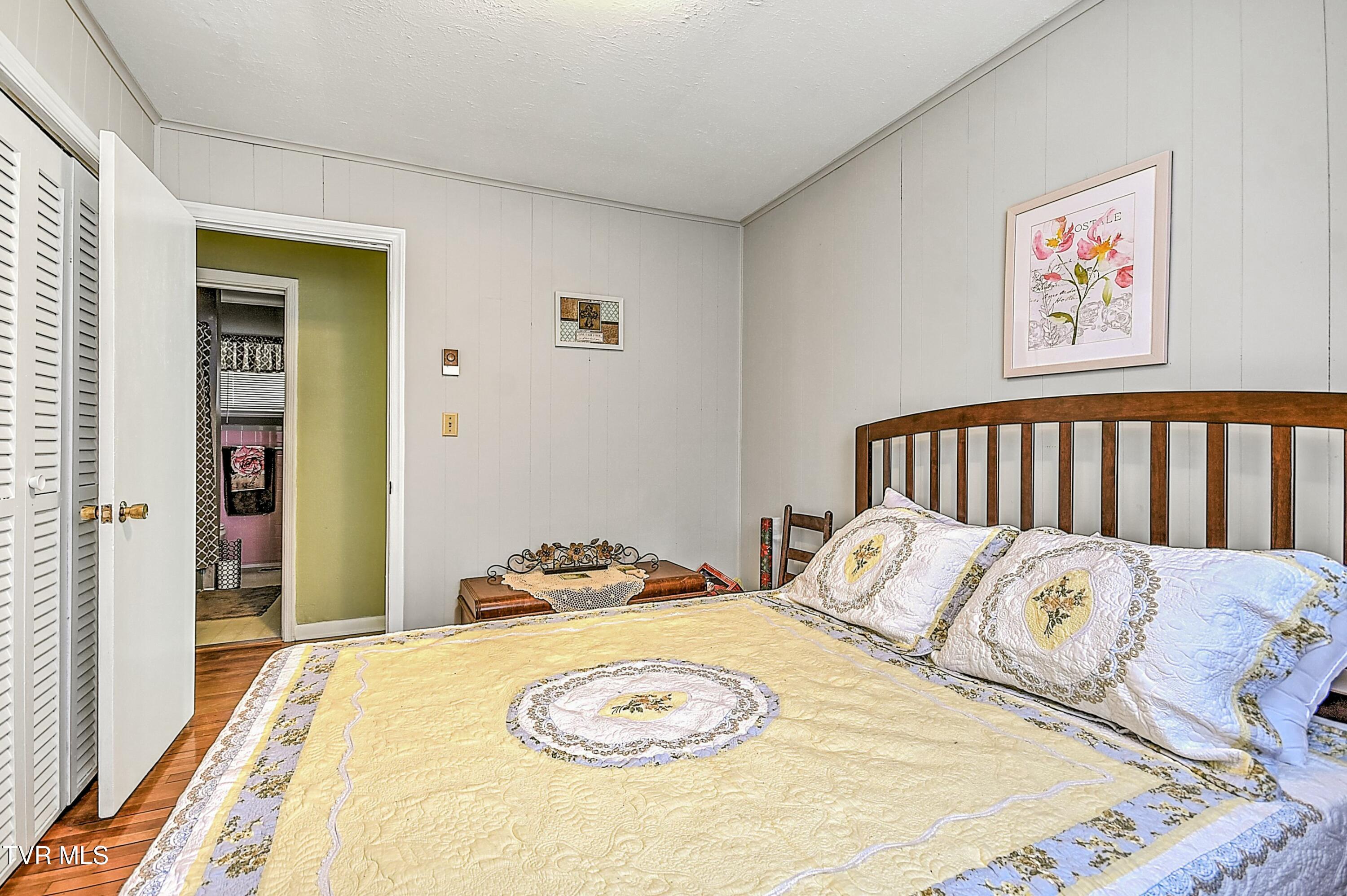 524 Navaho Trail, Bristol, Virginia image 23