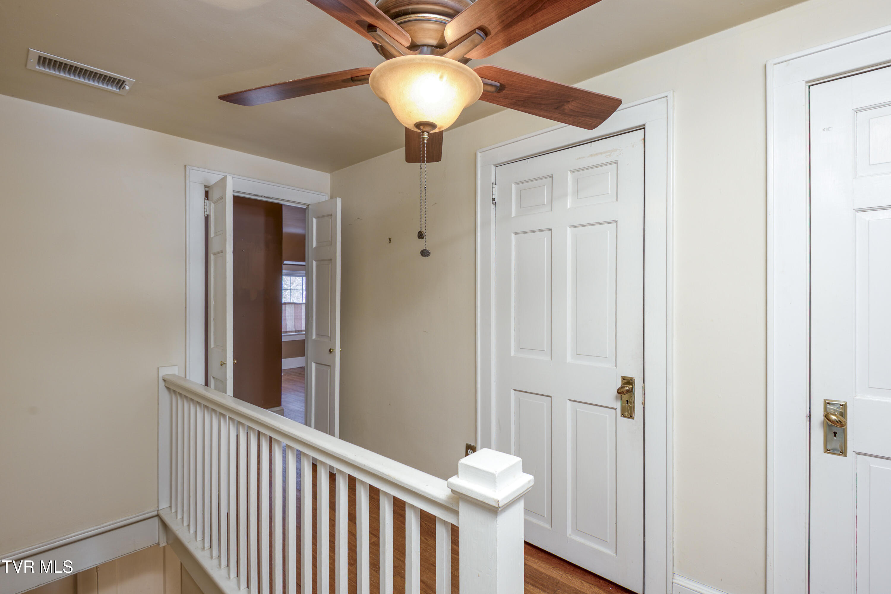 346 North Street, Marion, Virginia image 16