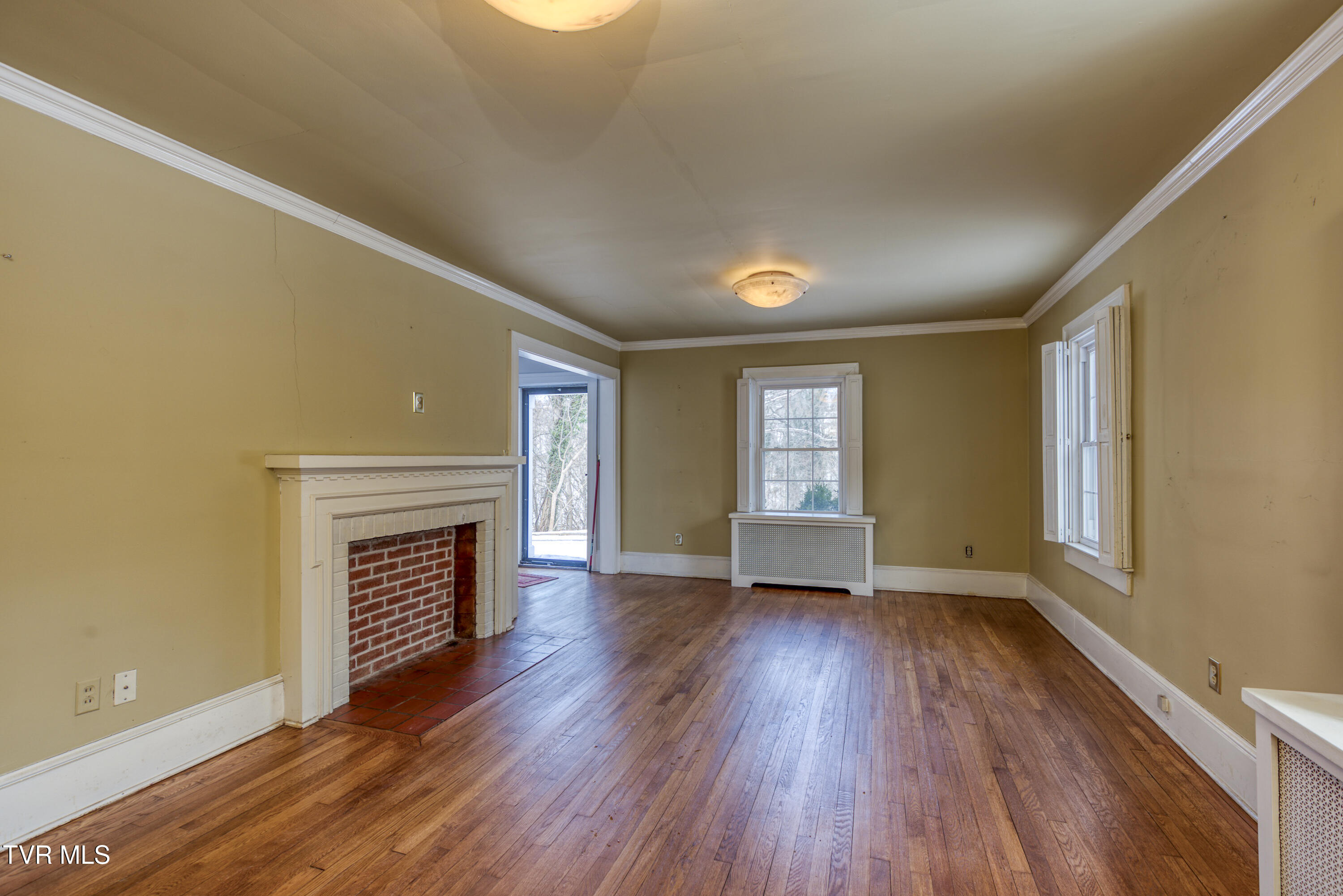 346 North Street, Marion, Virginia image 5