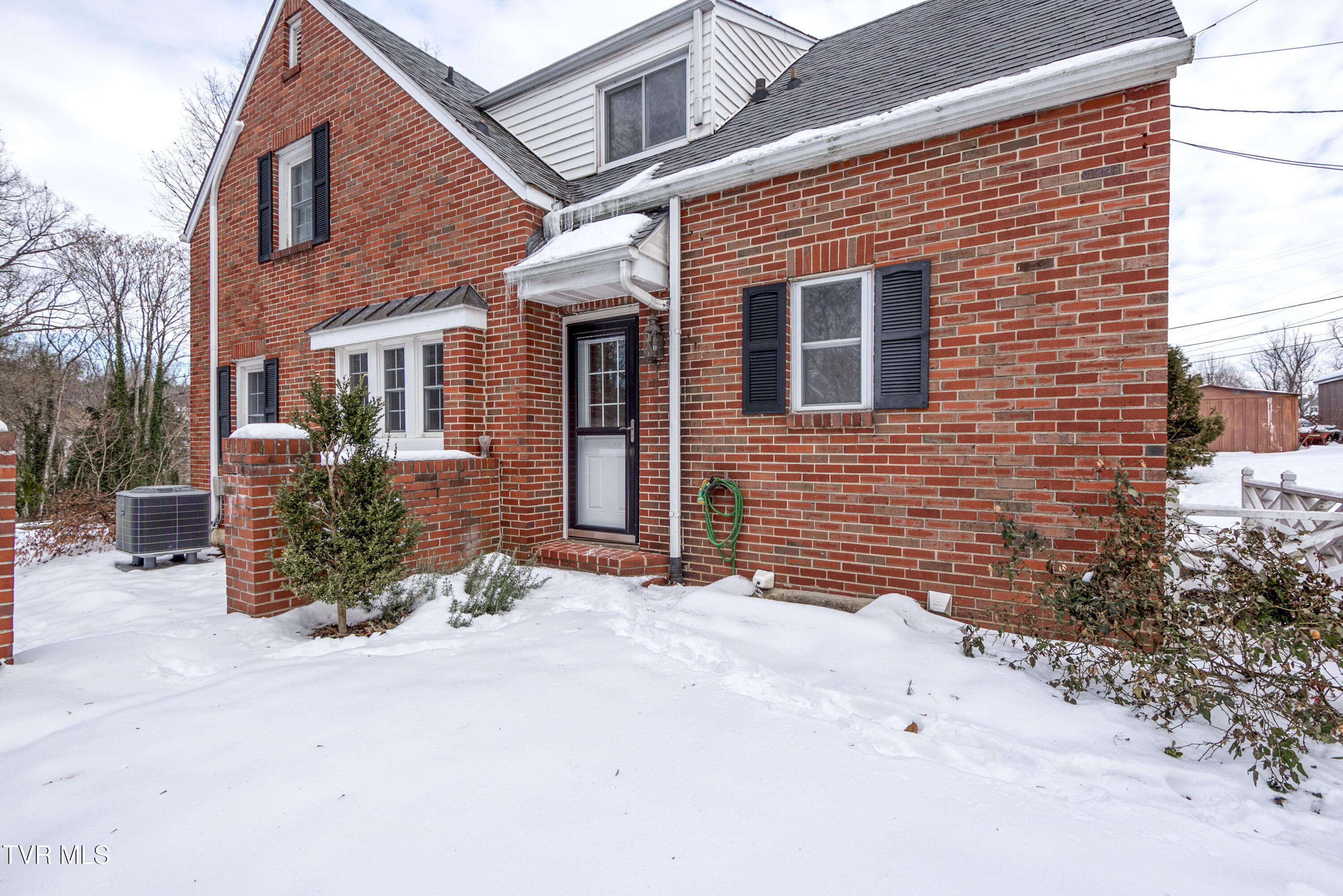 346 North Street, Marion, Virginia image 33