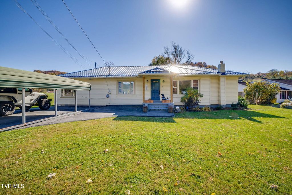 Photo of 328 Carters Valley Road, Kingsport, TN 37660 (MLS # 9988042)