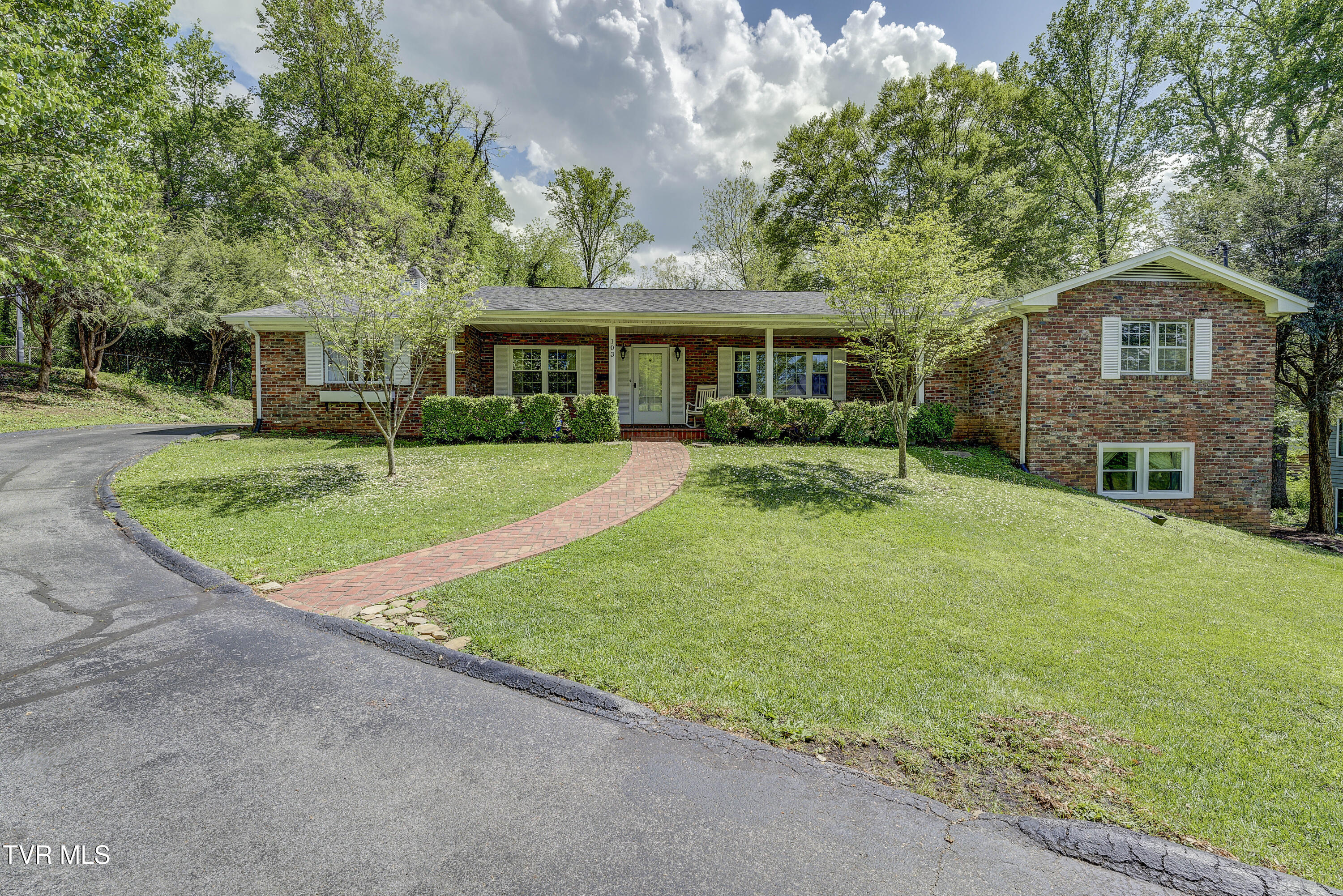 103 Dogwood Lane, Johnson City, Tennessee image 1
