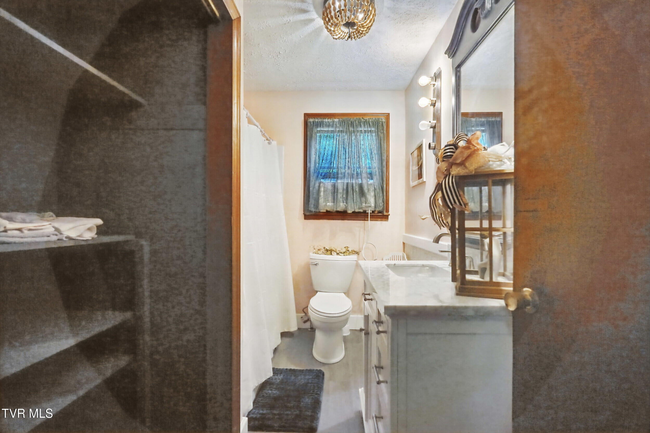 1002 Seven Springs Hollow Road, Castlewood, Virginia image 15