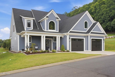 Photo of 130 Slonaker Circle, Jonesborough, TN 37659 (MLS # 10000998)