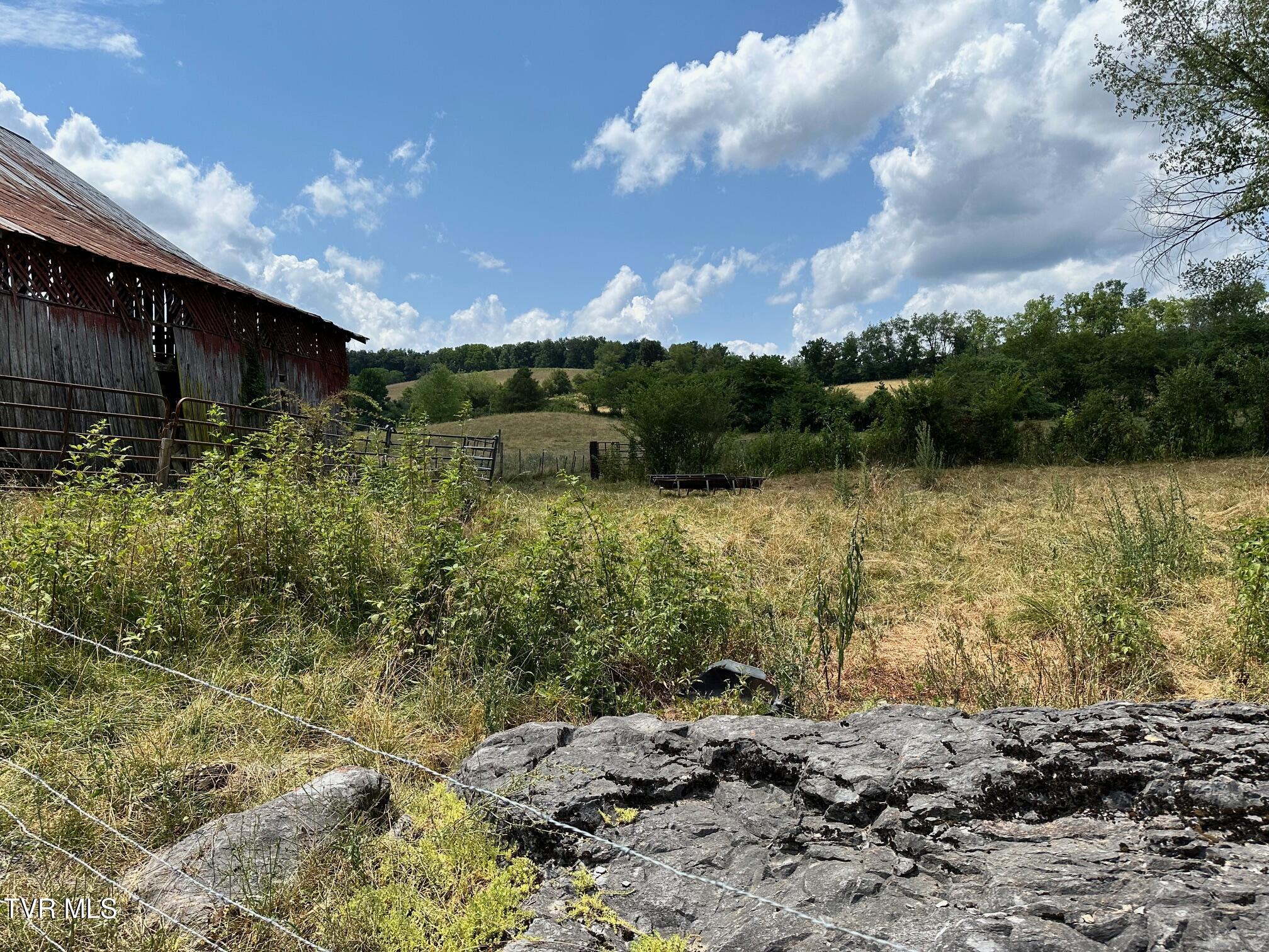1578 Hunting Hill Road, Bluff City, Tennessee image 20